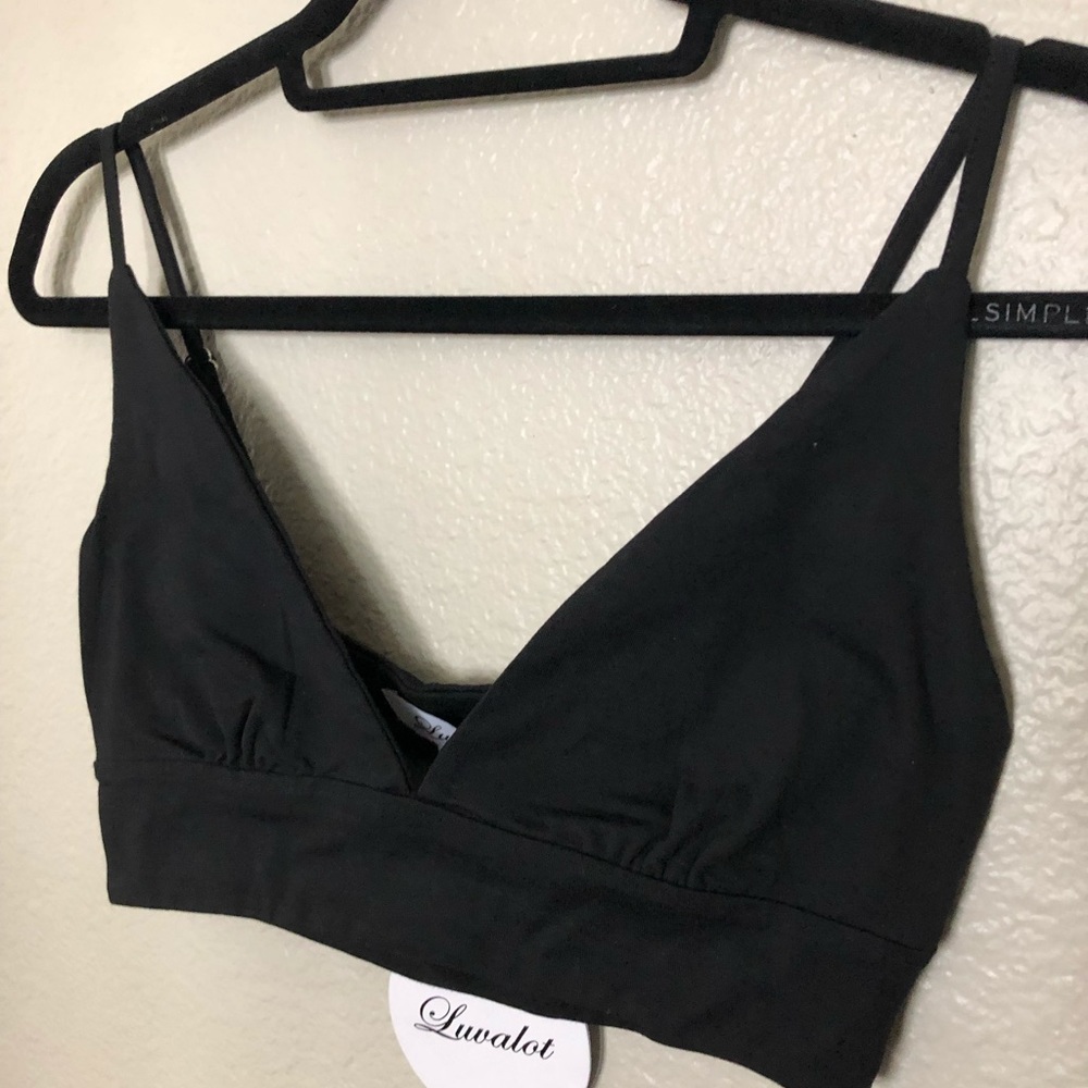 black bralette